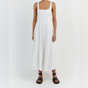 Dissh White midi dress